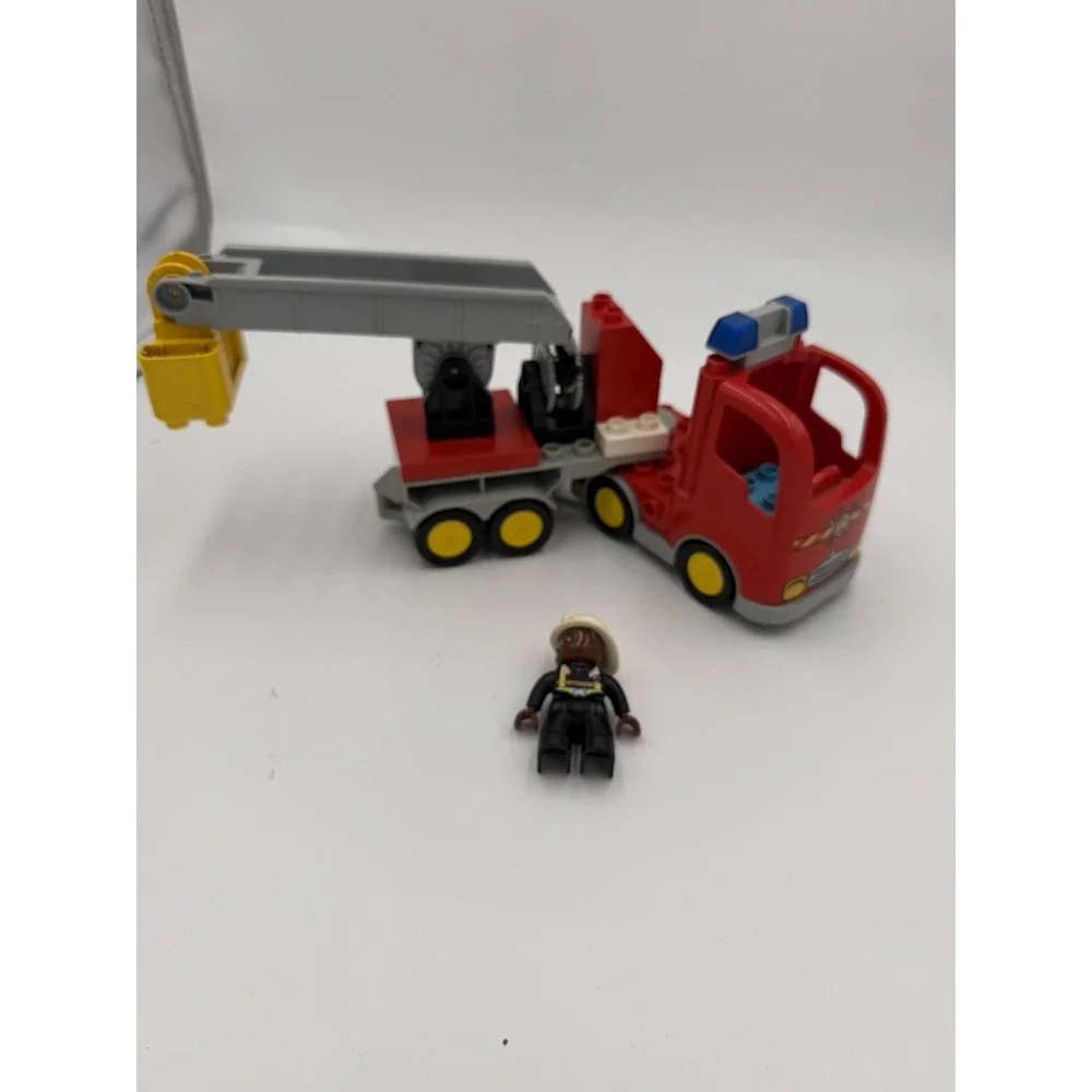 LEGO DUPLO Fire Truck Ladder Truck w/ Firefighter Figure Rescue Bucket Red